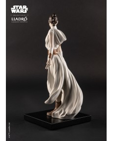 Rey Lladró Porcelain 01009414