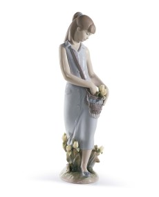 TicTacArea.com: TULIP GARDEN Lladró Porcelaine 01007712 by Lladro