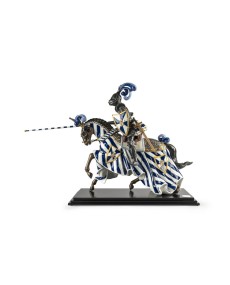 Medieval Knight Lladro Porcelain Figurine - TicTacArea