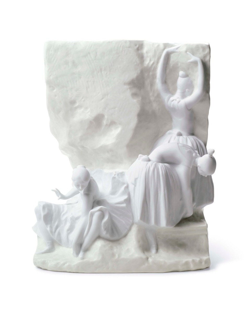 Lladro Porcelain Before the Dance Mural (Grey) 01008513