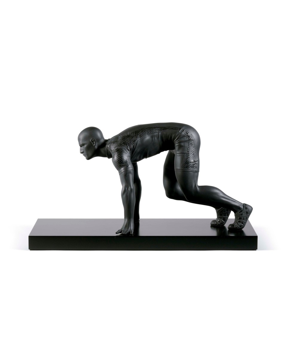 Sprinter Black Lladro Porcelain 01008628 - TicTacArea