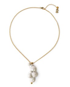 "Lladro Bubbles Pendant: Porcelain Jewelry Inspired by Pearls and Bub