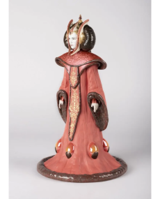 Queen Amidala in the Throne Room Lladró Porcelain 01009413