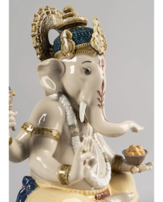 Lord Ganesha Lladró Porcelain 01009399