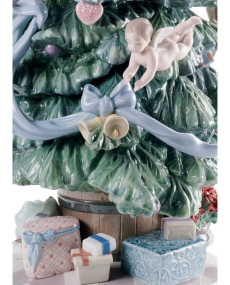 Lladro 01008477 Figurine GREAT CHRISTMAS TREE