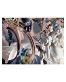 Lladro 01001785 CINDERELLA'S ARRIVAL 010.01785