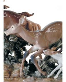 Lladro 01001377 CERFS POURSUIVIS 01001377