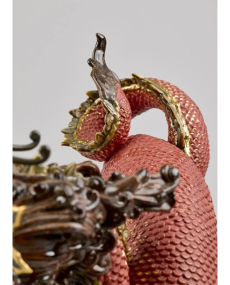 Lladro 01008625 DRAGON AUSPICIOSO (ROJO) 01008625