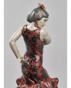 Lladro 01008765 FLAMENCO FLAIR (RED) Porcelaine Lladro