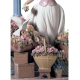 Lladro 01006809 Figurine FLOWERS FOR EVERYONE