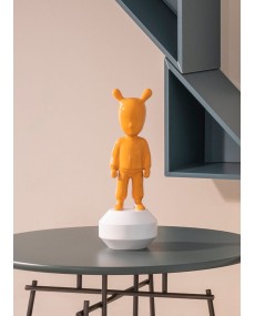 The orange Guest-Little Lladró Porcelain 01007749