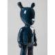 The dark blue Guest-Little Lladro Porcelain 01007750