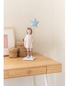 Follow your Star Girl Figurine Lladró Porcelain 01009449