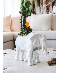 Elephant garden Sculpture. Matte White. Plant the Future Lladró Porcelain 01009639