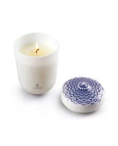 Echoes of N. candle-A Secret Orient Lladró Porcelain 01040146