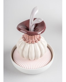 Imaginary flower II perfume diffuser - Gardens of Valencia Lladró Porcelain 01040278