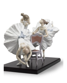 Lladro 01008476 LEZIONE DI DANZA 010.08476