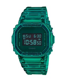 Casio G-SHOCK DW-5600SB-3ER: Rugged Timepiece