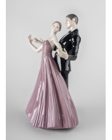 Anniversary Waltz Lladró Porcelain 01009709