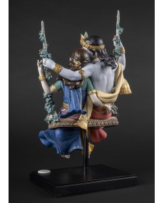 Radha Krishna auf einer Schaukel Lladró Porzellan 01002036  