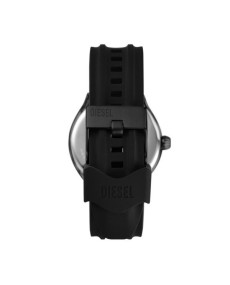 Diesel SILICONE DZ2203 Watch: Sleek Style & Durability