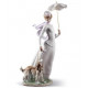 "DAMA CON CHAL Lladro 01008679: Porcelana elegante"