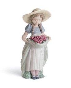 Lladro Bountiful Blossoms Carnations Porcelain Figurine