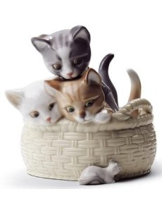 Lladro Curious Kittens Porcelain Figurine