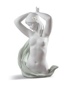 Lladro Venus Porcelain Sculpture - TicTacArea