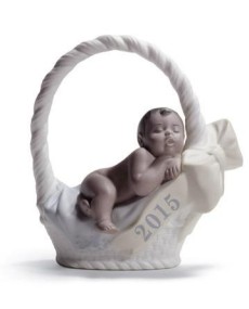 Lladro 01018403 Born in 2015 Boy Dark Skin Porcelaine