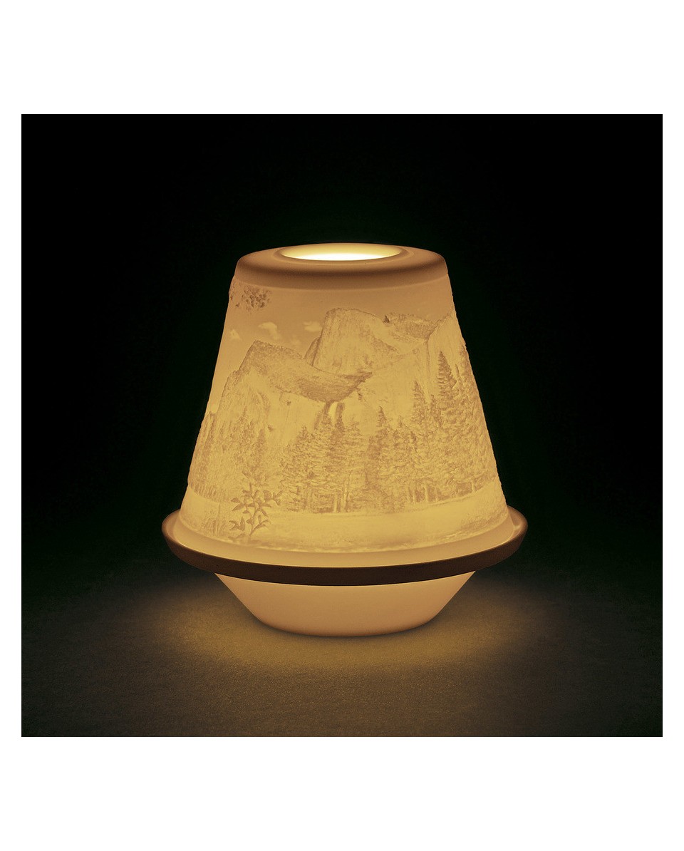 Lladro Porcelain Lithophane Votive Light - The Great Wild