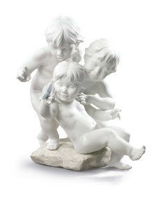 Lladro Porcelain Children's Curiosity Figurine - TicTacArea