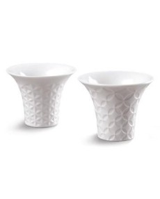 Lladro Porcelain Sake Glasses - TicTacArea