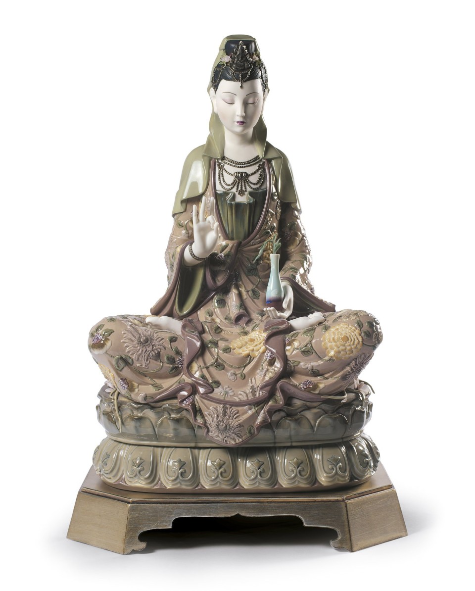 Kwan Yin Lladró Porcelain 01001977 - TicTacArea