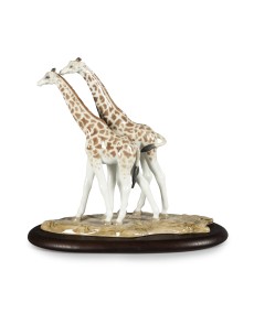 Giraffes Porcelana Lladró 01009389: Elegância em cerâmica