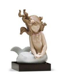 Lladro 01001415 Figurine: Exquisite Porcelain Art