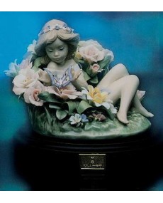 "Lladro 01001720 Kleine Elfe unter Blumen - TicTacArea.com"