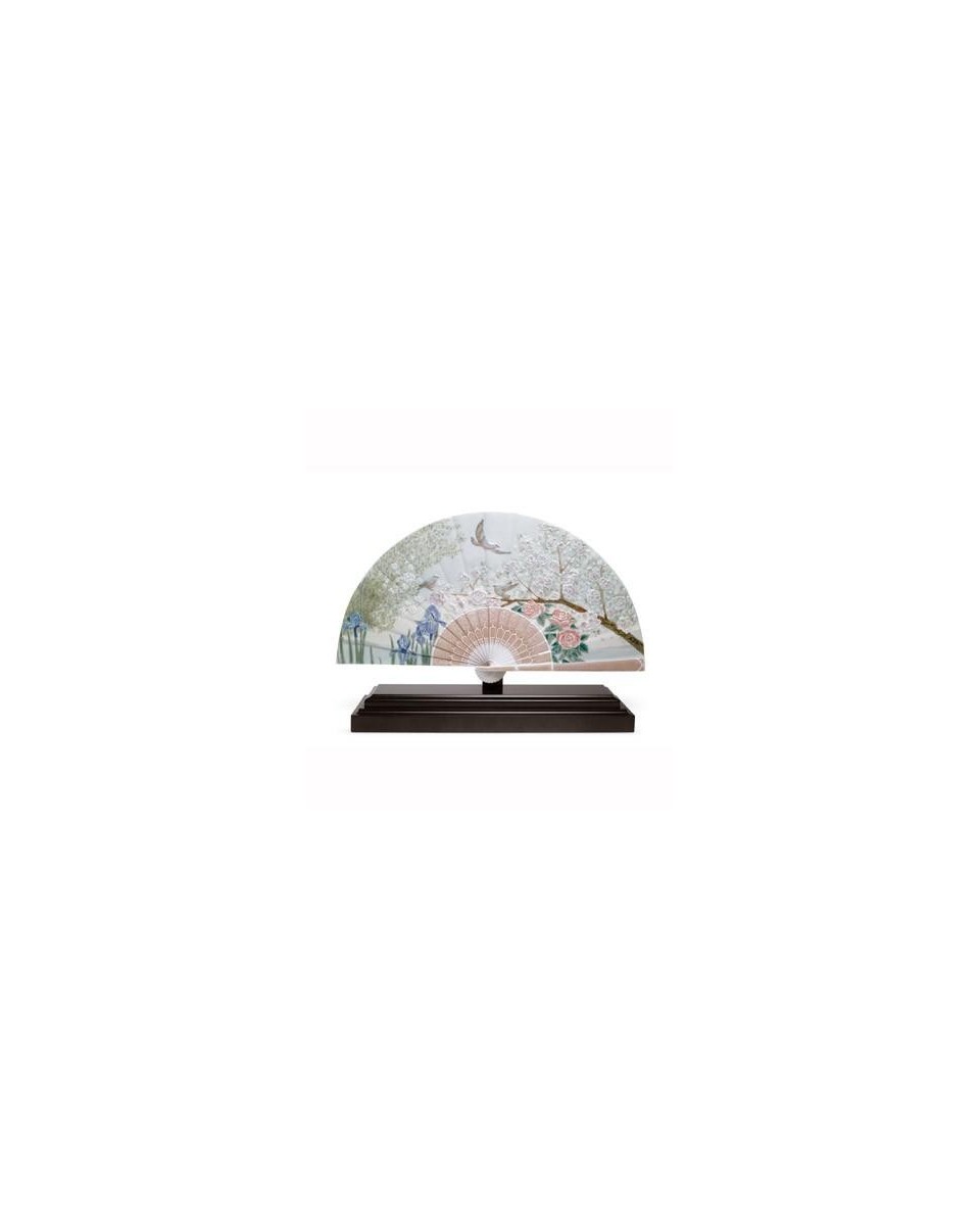 Lladro Iris and Cherry Flowers Fan Figurine - TicTacArea