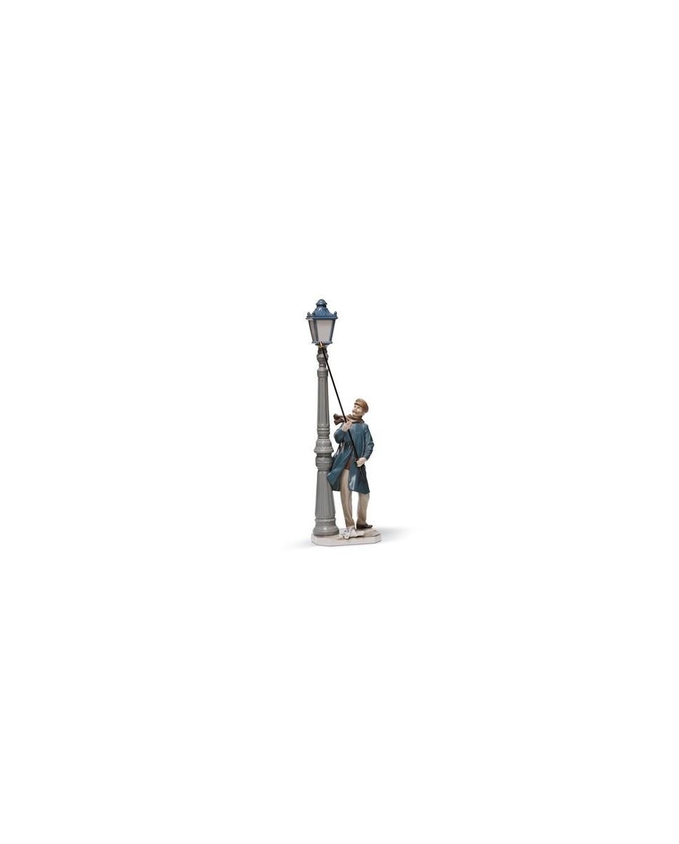 Lladro 01005205 LampLIGHTER - TicTacArea.com