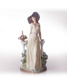 Lladro 01005378 Jeune Fille Songeuse - TicTacArea