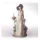 Lladro 01005378 Jeune Fille Songeuse - TicTacArea