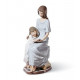 Lladro 01005457: Encantadora escultura Bedtime Story