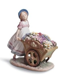 Lladro 01006521 DES FLEURS POUR LE MARCHE - TicTacArea