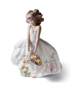 Lladro Wildflowers Figurine - TicTacArea.com