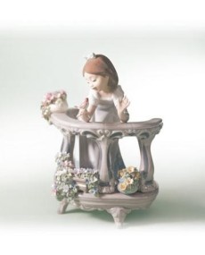 Lladro Morning Song Figurine - TicTacArea.com