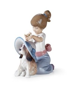 Lladro 01006862 Figurine: An Elegant Touch