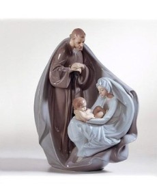 Lladro Birth of Jesus: A Precious Nativity Scene