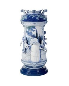 Lladro Ladies in the Garden Vase Blue Figurine