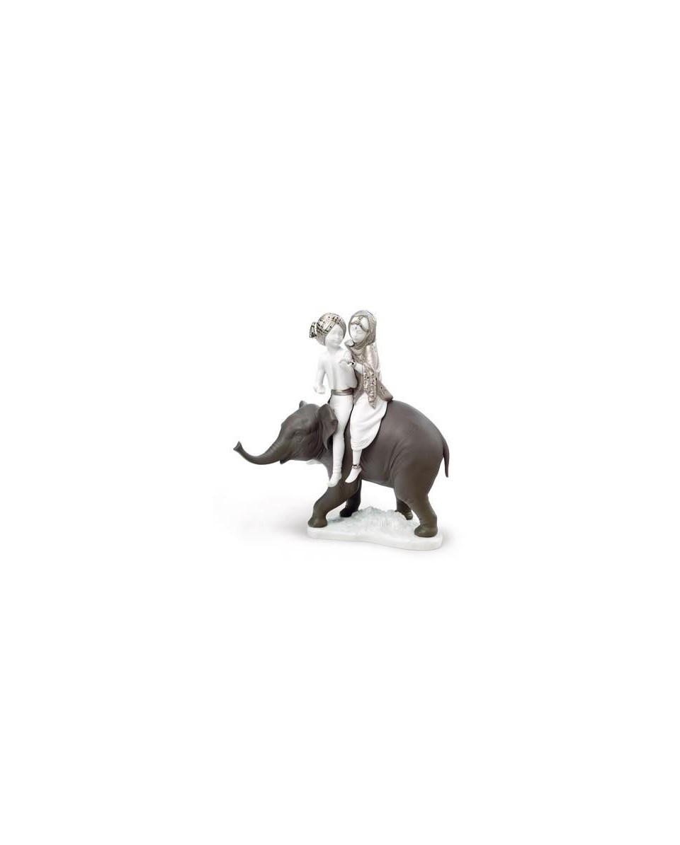 Lladro Hindu Children Figurine - TicTacArea