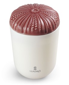 Echoes of N. candle-Mediterranean Beach Lladró Porcelain